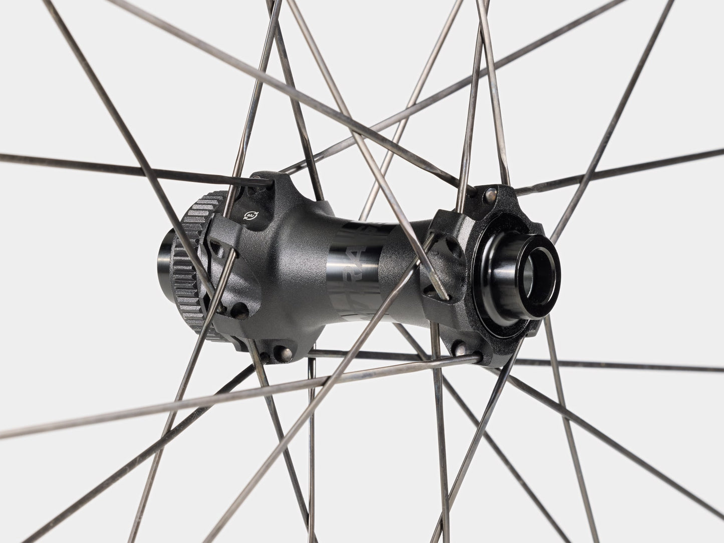 Bontrager Paradigm Pro 30 TLR Disc Etukiekko
