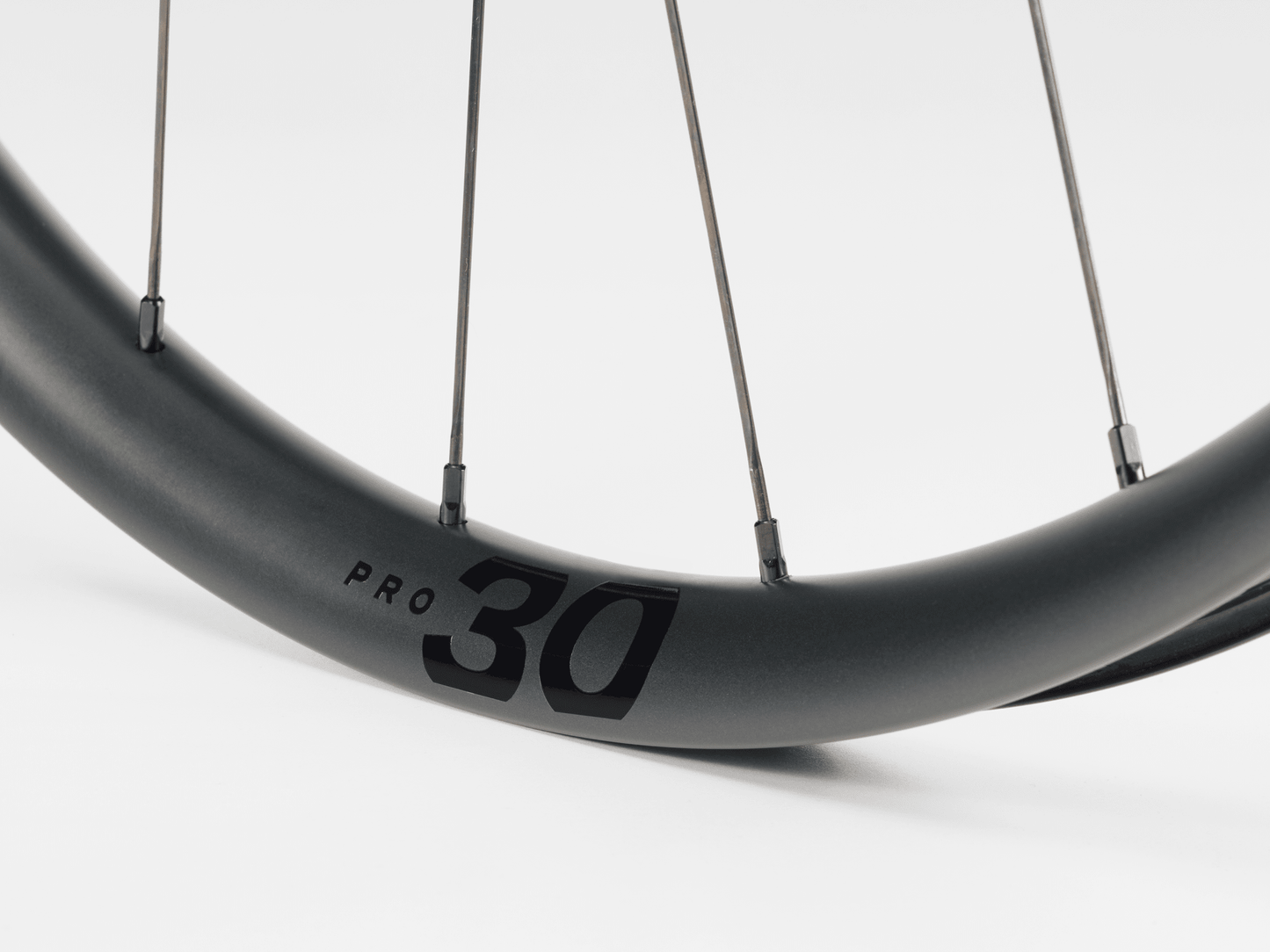 Bontrager Paradigm Pro 30 TLR Disc Takakiekko HG-Vapaarattaalla