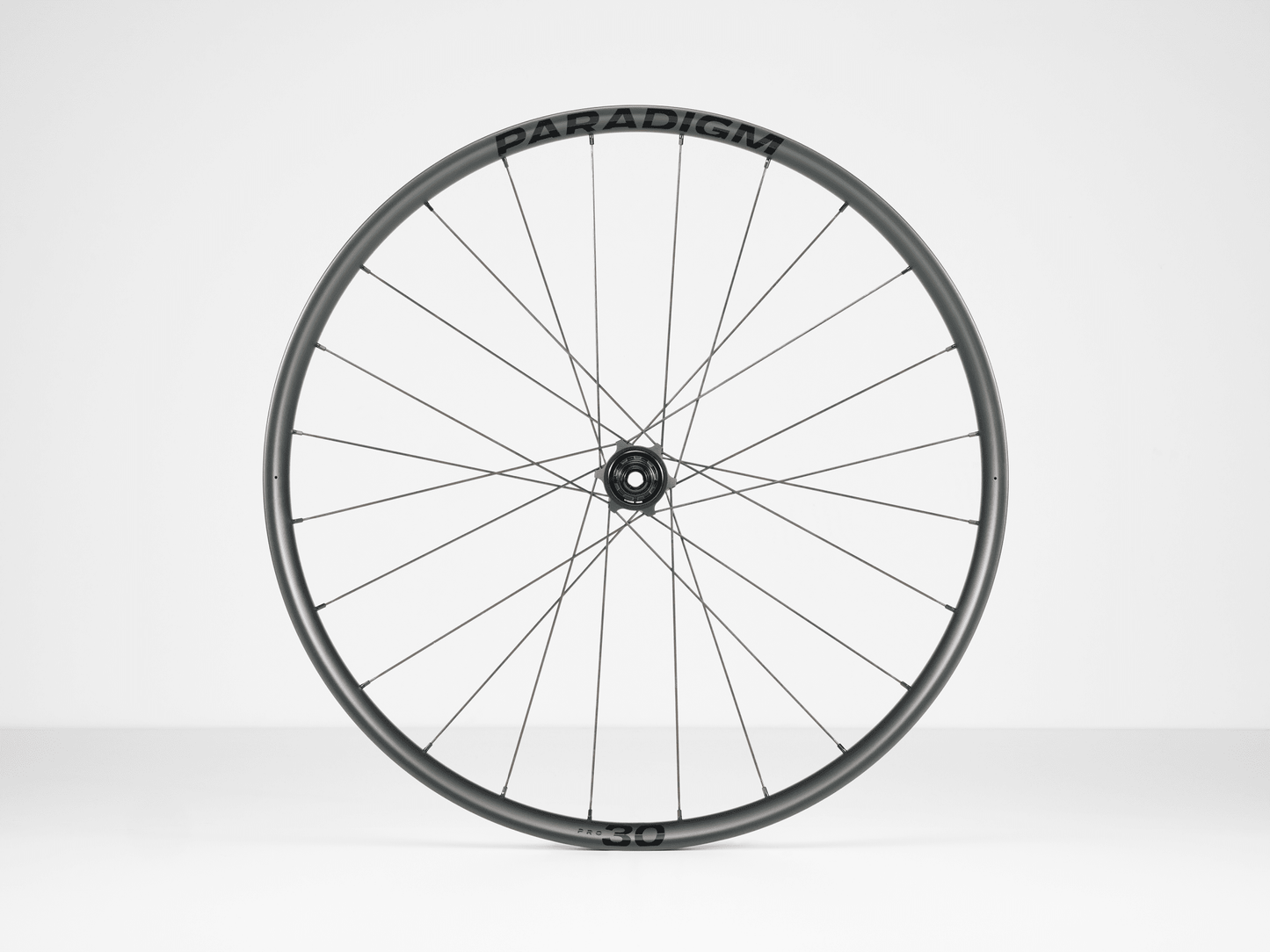 Bontrager Paradigm Pro 30 TLR Disc Takakiekko HG-Vapaarattaalla