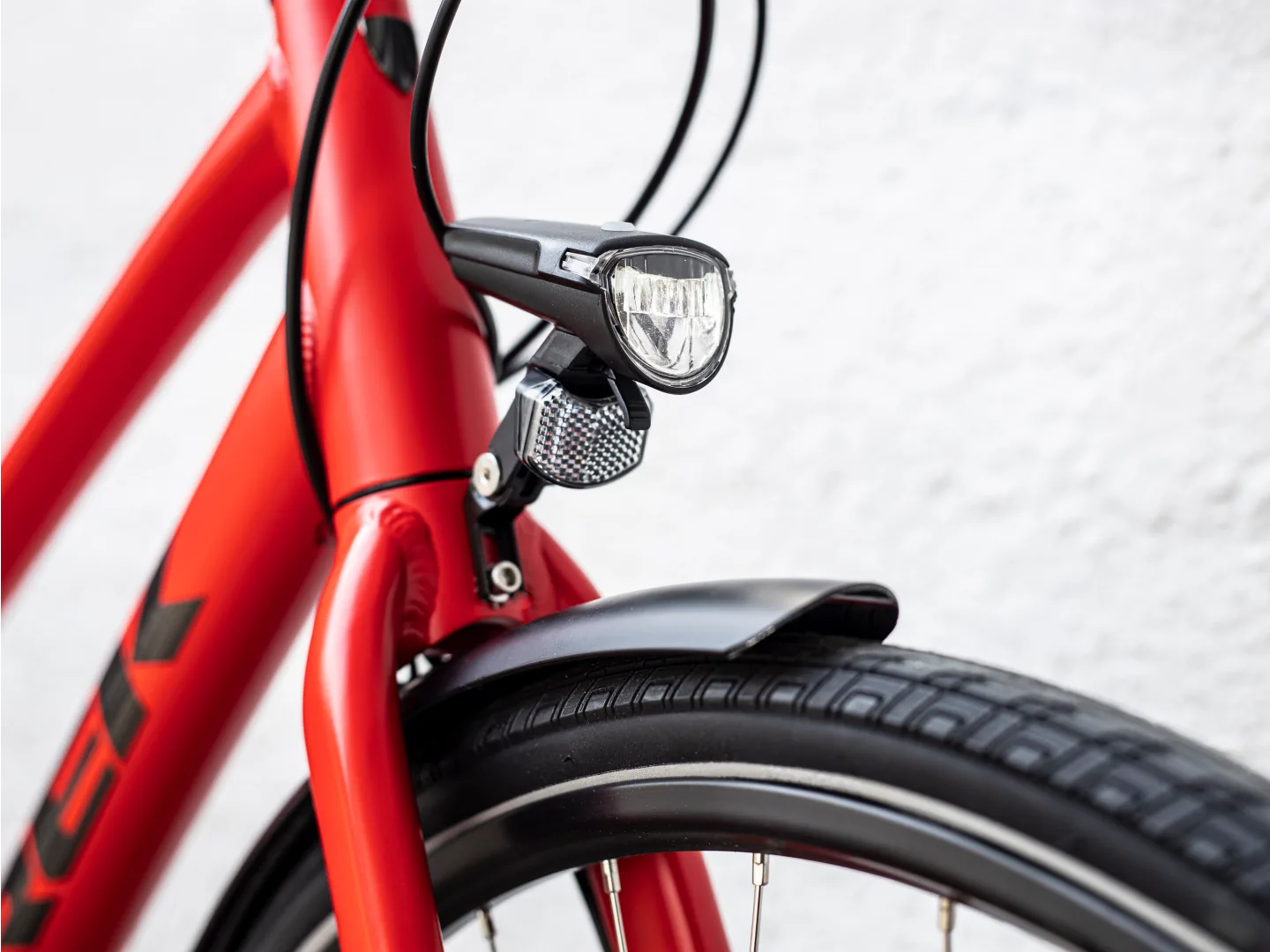 Trek FX 2 Disc EQ Stagger 2023