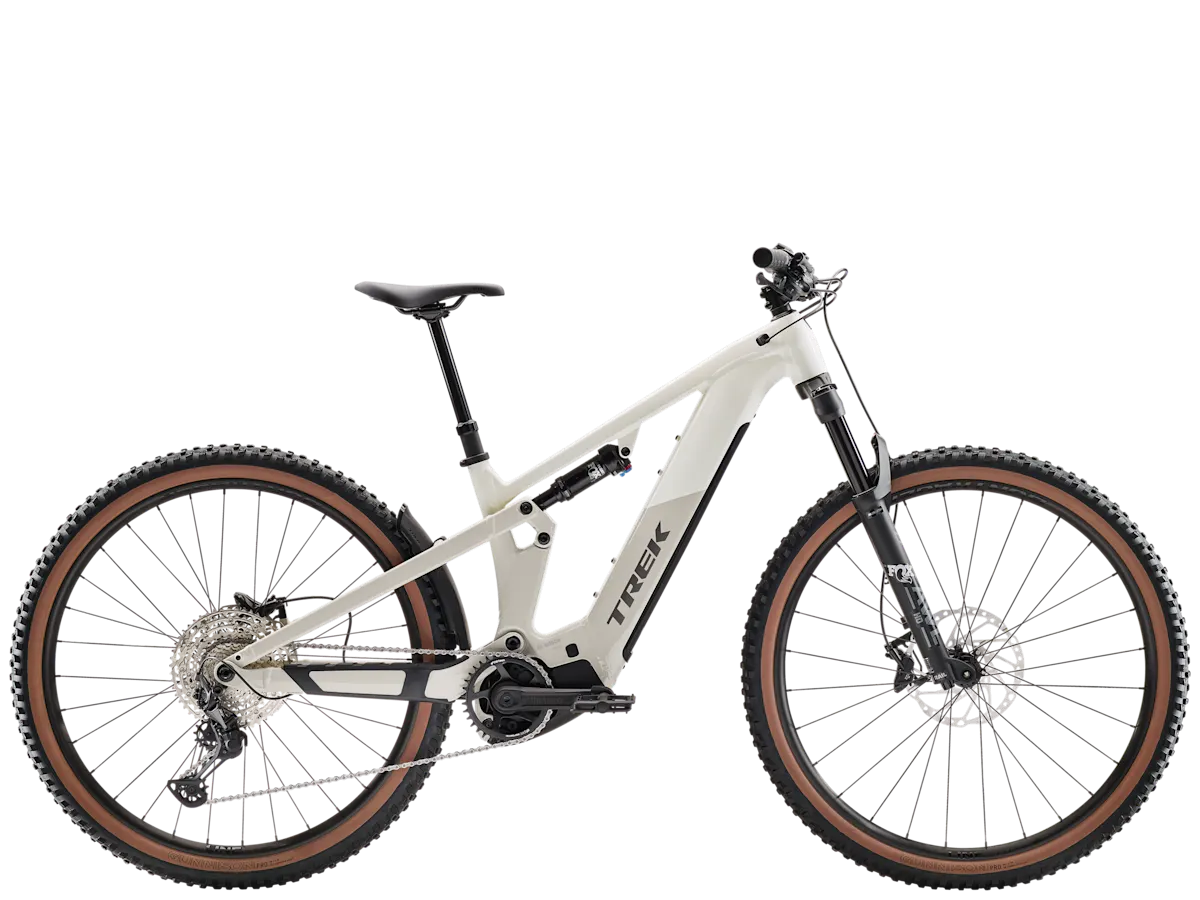 Trek Powerfly FS+ 6 800wh sähkömaastopyörä valkoinen sivulta