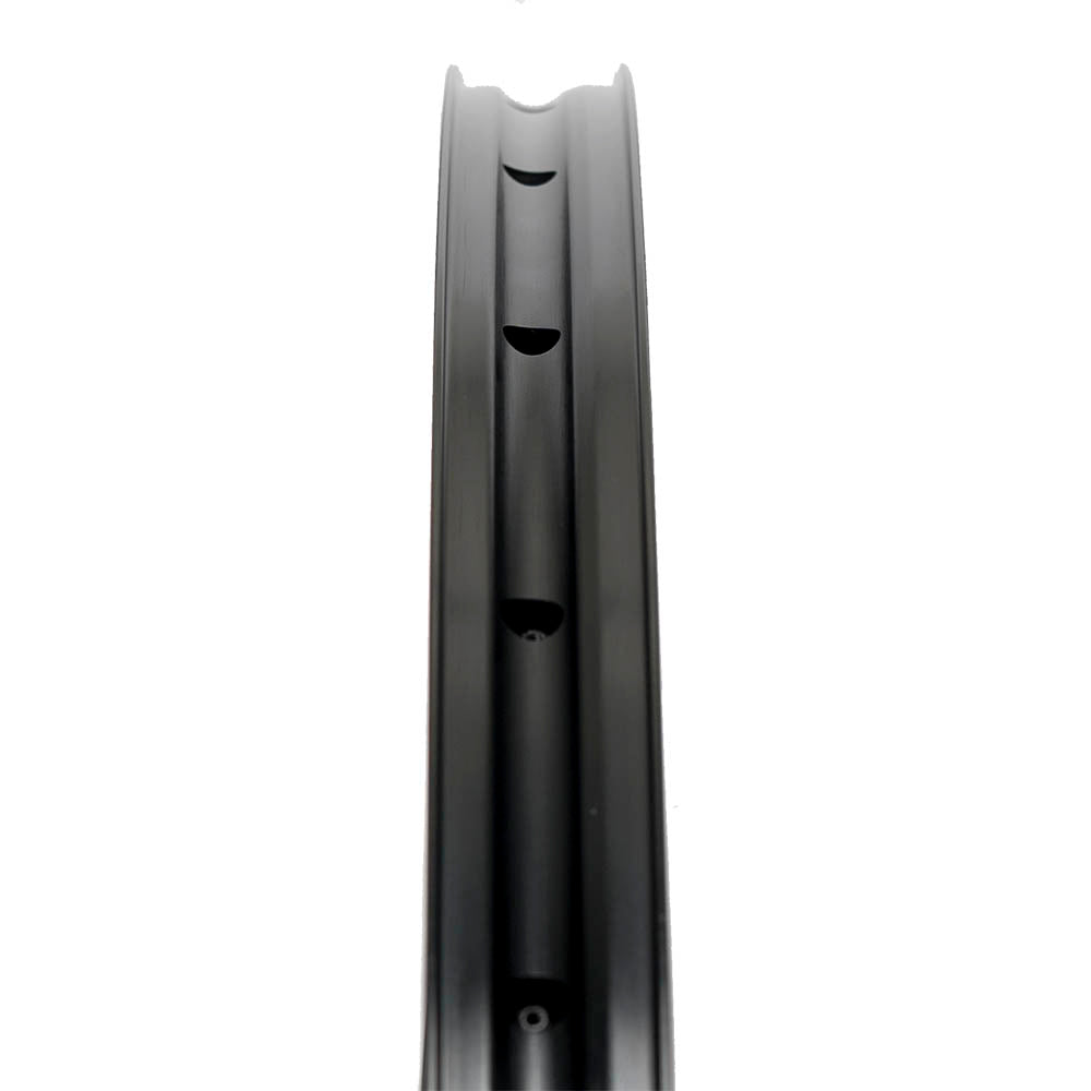 NoTubes Arch MK4 29r kehä