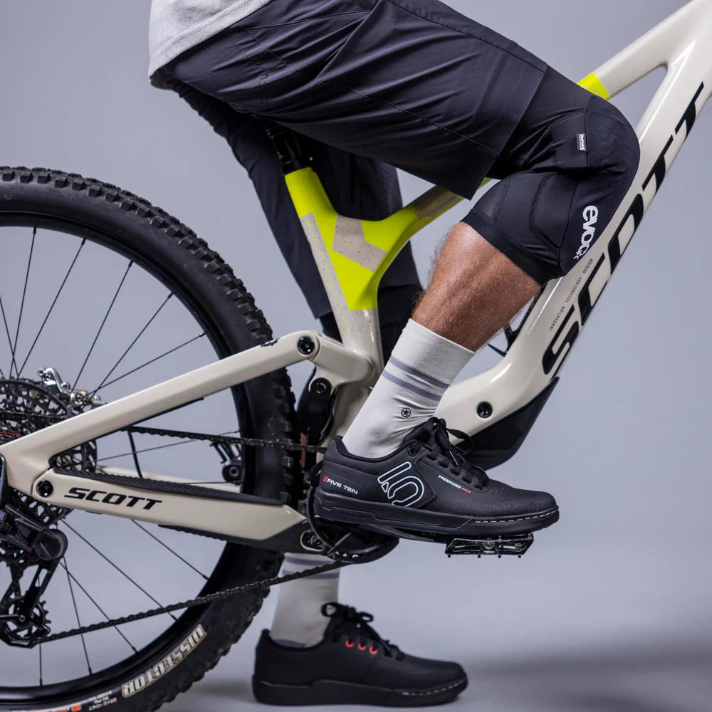 evoc KNEE PROTECTOR LS FLEX LITE Knee Pads