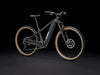 Trek Powerfly+ 4 800wh sähkömaastopyörä etuviistosta