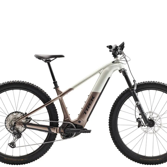 Trek Powerfly+ 8 800wh sähkömaastopyörä vaalea sivulta