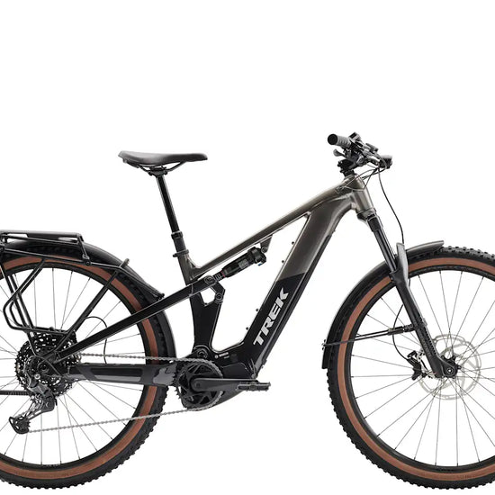 Trek Powerfly FS+ 4 800wh sähkömaastopyörä varusteltu sivulta